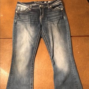 Miss Me buckle jeans